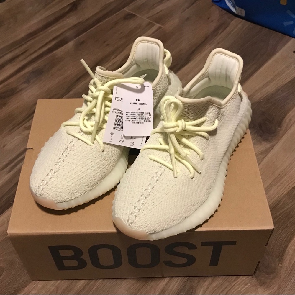 Adidas Yeezy Boost V2 Cream